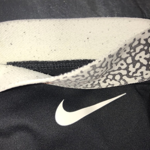Nike Leggings - Picture 5 of 6